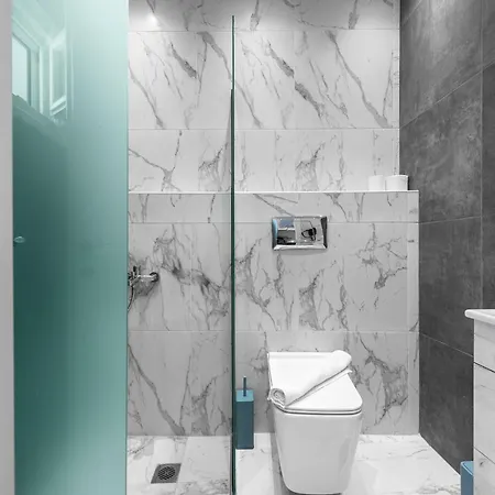 Denizen Penthouse, Nilie Hospitality Mgmt Διαμέρισμα