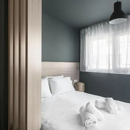 Denizen Penthouse, Nilie Hospitality Mgmt *